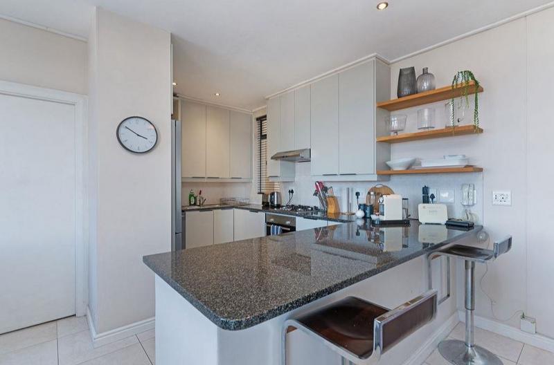 2 Bedroom Property for Sale in Cape Town City Centre Western Cape